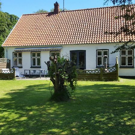 Cosy Farmhouse Dobbelt Bedroom Stege Exterior foto